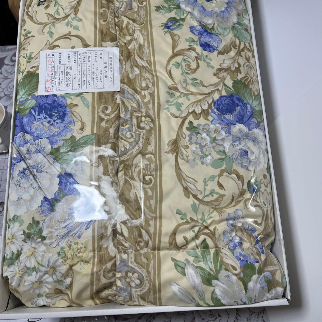 新品❤️ 洗える 羽毛 肌掛け布団❤️シングル　花柄　フェザー50% ダウンケット