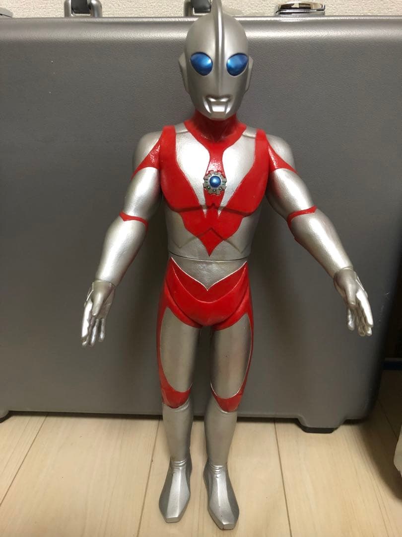 京本コレクションウルトラマンパワード 9