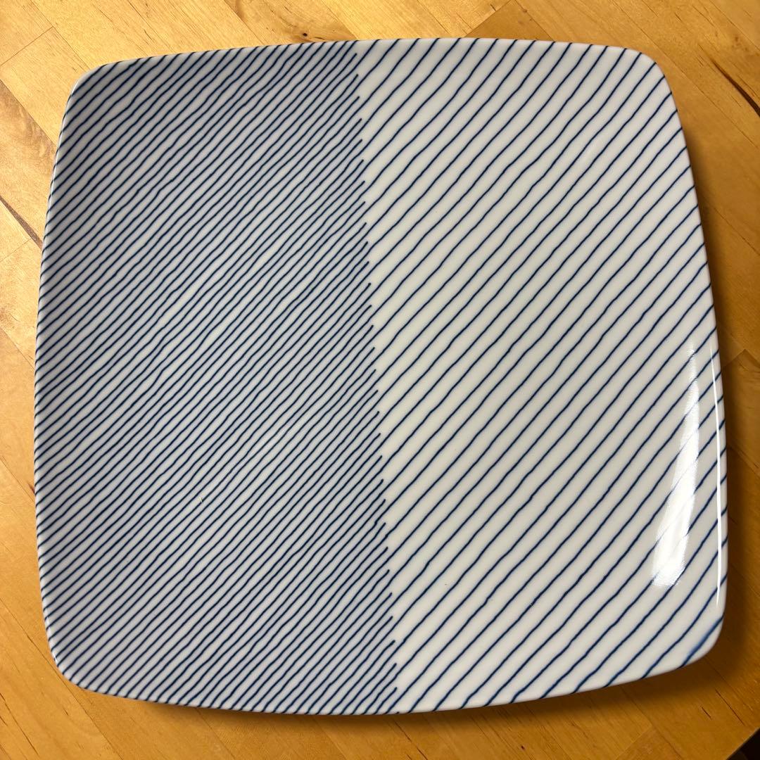白山陶器　重ね縞シリーズ 反角盛皿❣️