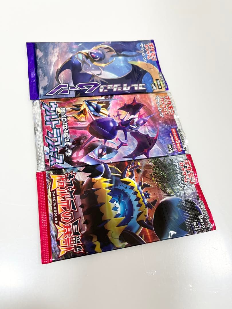 コレクションムーンウルトラフォース超次元の暴獣ポケモンカード未開封パック