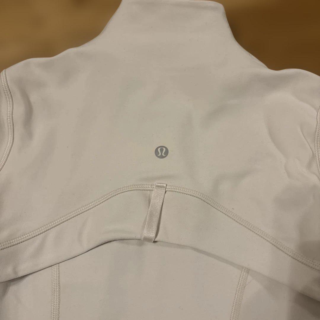 ルルレモン　Defineジャケット Nulu