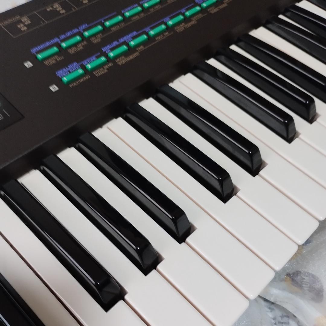 「 DX21 」YAMAHA・FM音源搭載デジタルシンセサイザー