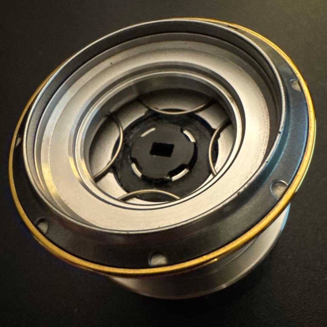 18ステラ4000XG 純正スプール