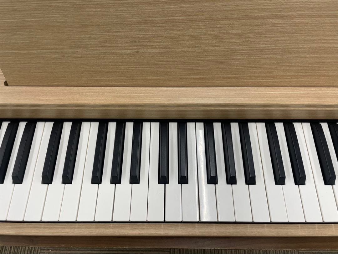 電子ピアノ88鍵盤　木目調ボディ　給電タイプ　オークベージュ