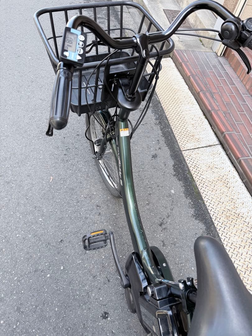 大阪府　子供乗せ　ヤマハ　電動アシスト自転車 チャイルドシート付き 緑色
