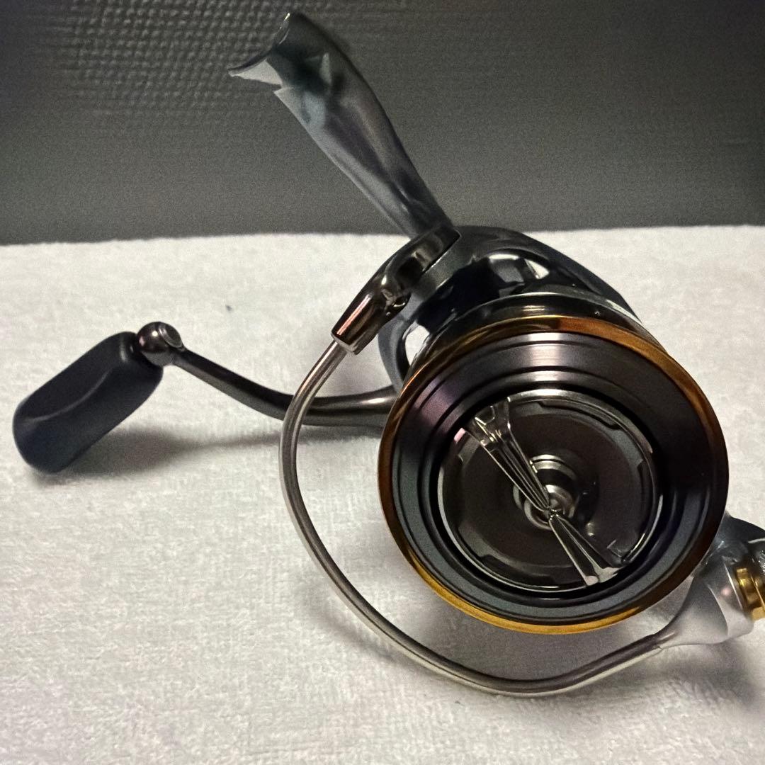Daiwa LUVIAS ルビアス 2508PE-H スピニングリール