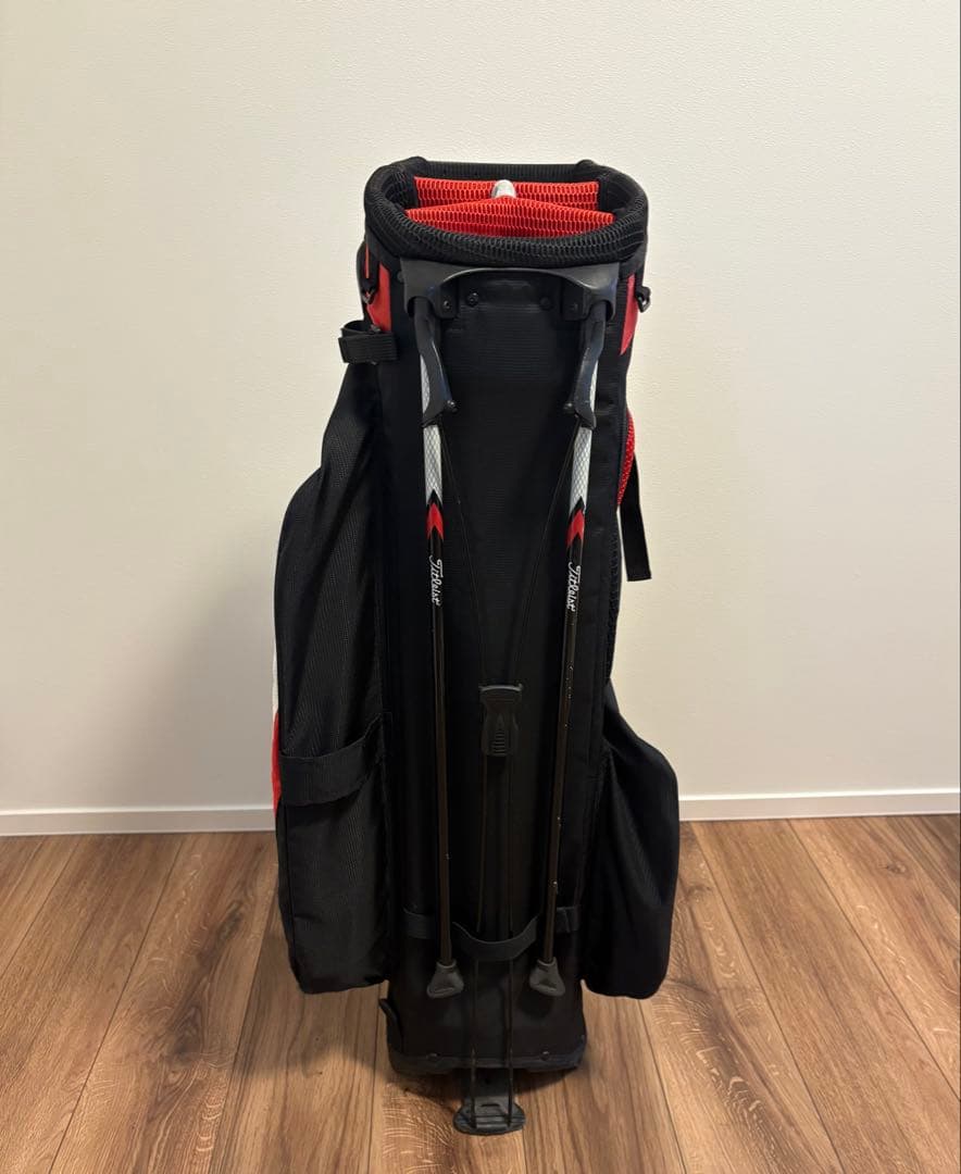 Titleist スタンドバッグ 黒/赤/白 軽量スタンドキャディバック