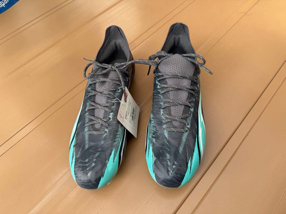 Puma サッカーシューズ スパイク グレー/ターコイズ