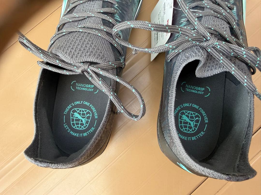 Puma サッカーシューズ スパイク グレー/ターコイズ