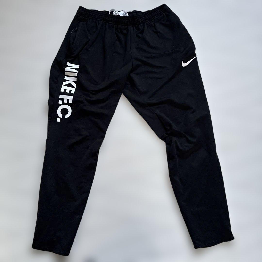 NIKE F.C. 上下セット