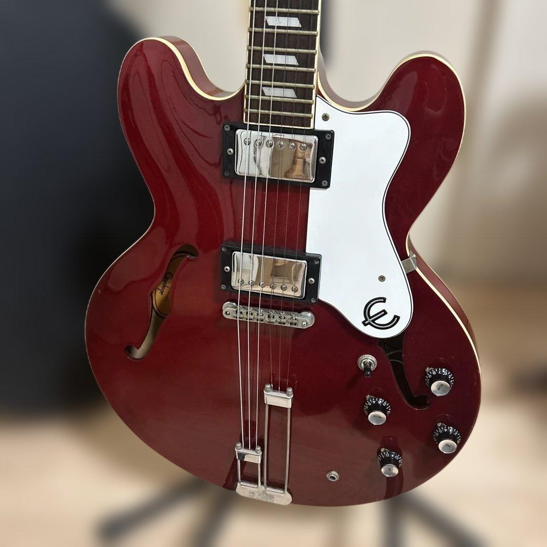 Epiphone Noel Gallagher Riviera ノエル