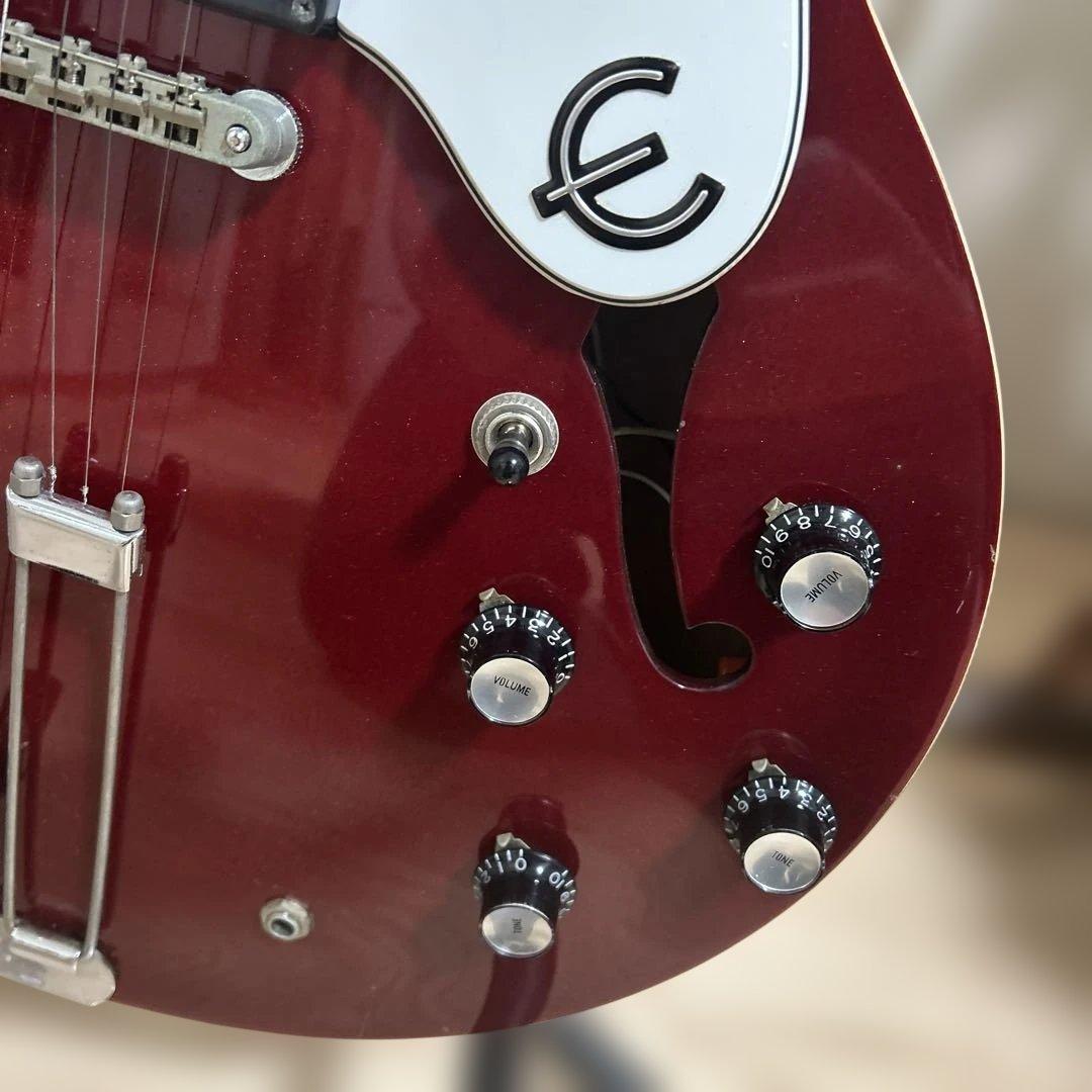 Epiphone Noel Gallagher Riviera ノエル