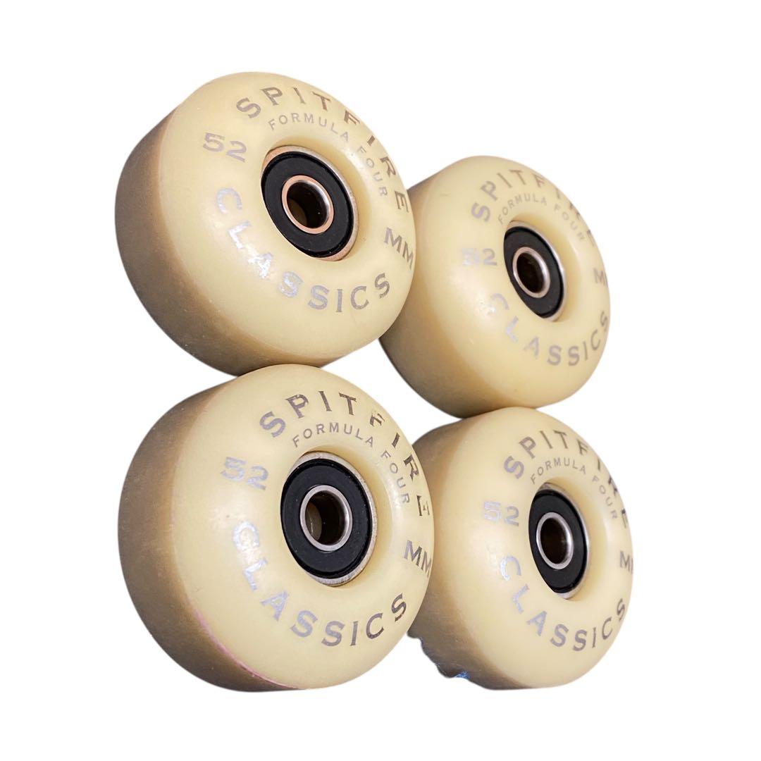 美品 SPITFIRE F4 99D CLASSIC GREEN 52MM
