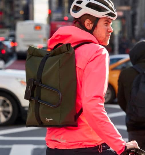 ひ*ろ様 ワンオーナー 正規品 Rapha ラファ ロールトップバックパック 黒