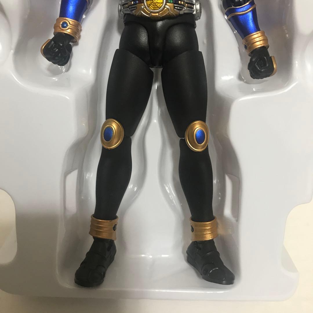 S.H.Figuarts 真骨彫　仮面ライダークウガ ライジングドラゴン