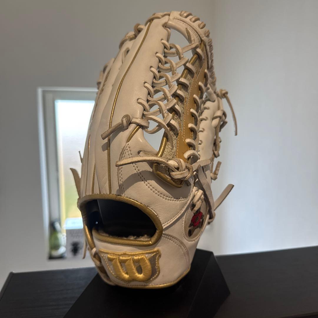Wilson ウィルソンベアグローブ ホワイト　外野手用