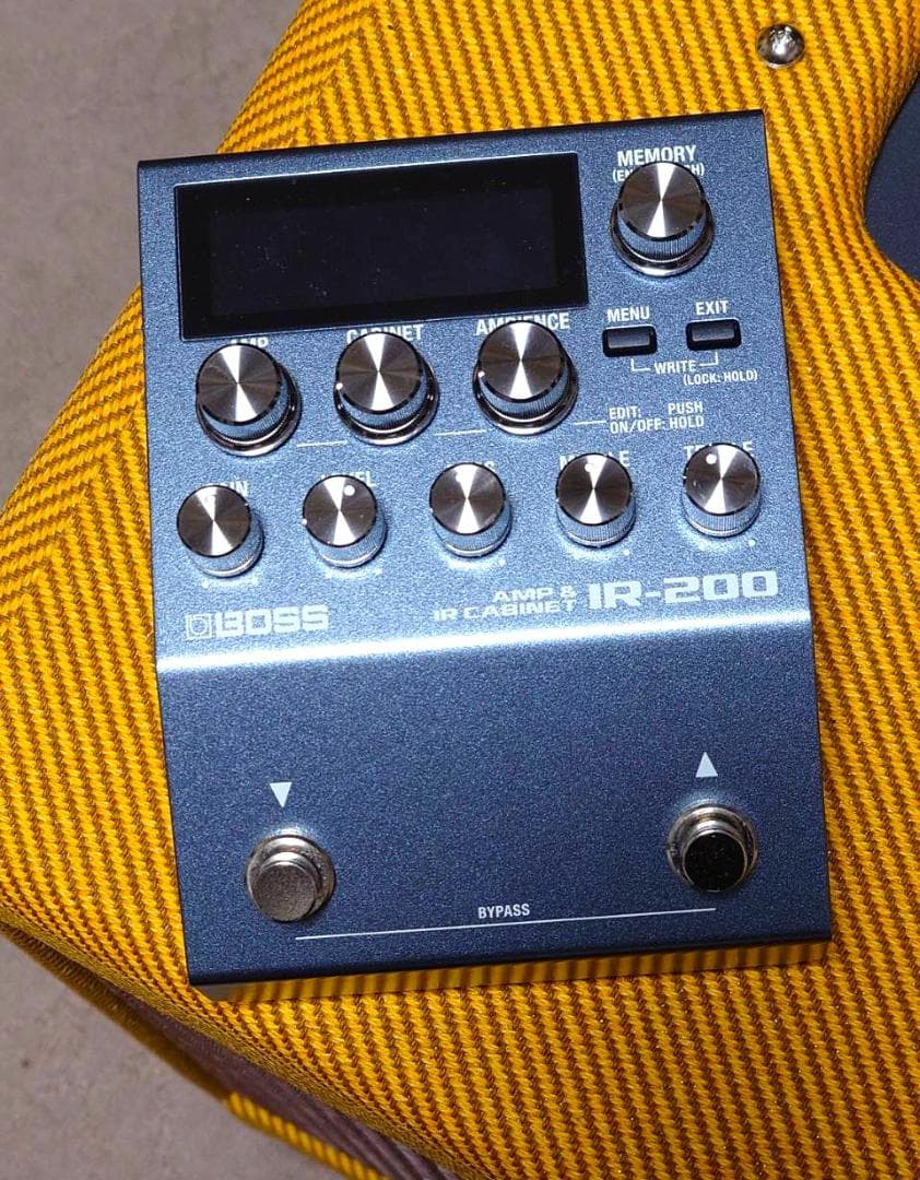 【美品】BOSS IR-200 アンプシミュレーター IRローダー