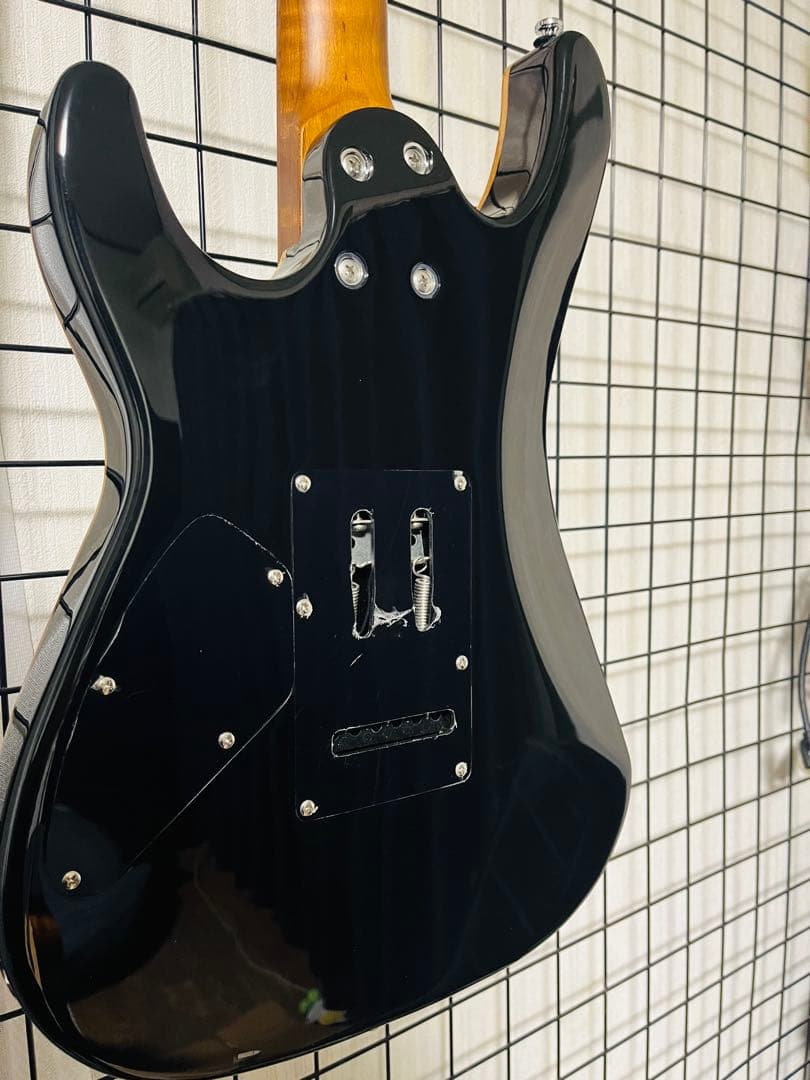 ギター Harley Benton Fusion III HSS Roasted