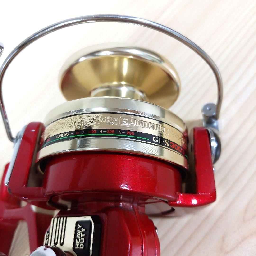 シマノ　ミグ3000　中型スピニングリール