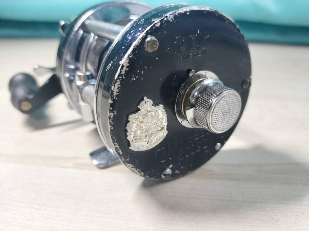 アブガルシア　アンバサダー5000c　ビンテージ　リール abu 黒