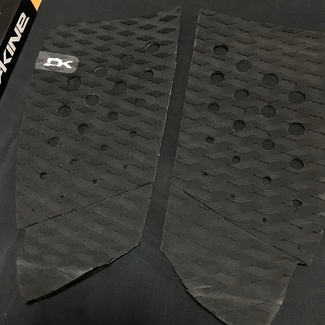 ダカイン DAKINE レトロフィッシュ ツインフィン デッキパッド 黒