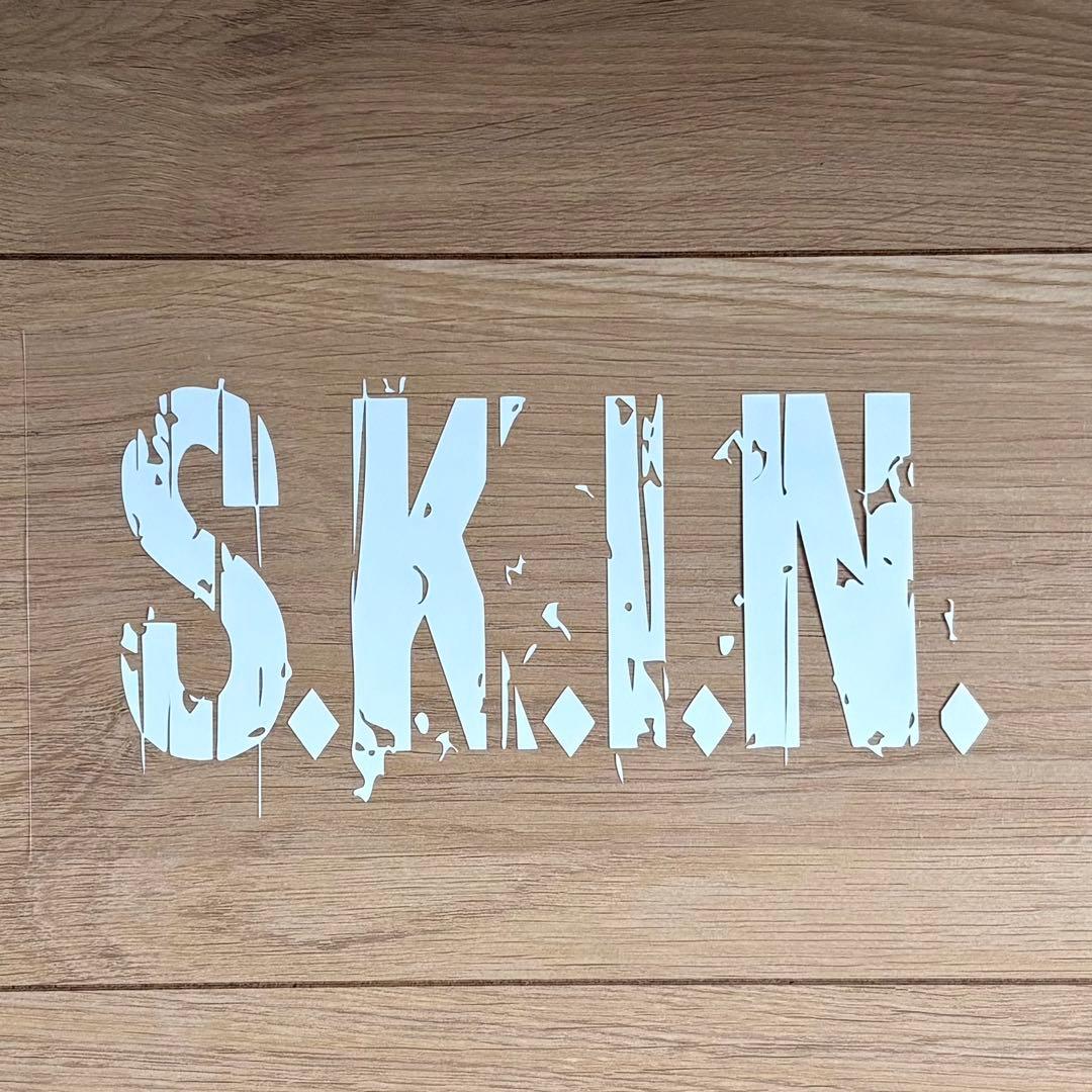 S.K.I.N. スキン カッティングステッカー　スギゾー　SUGIZO 白