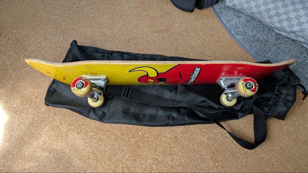 Toy Machine スケートボード（80cm）　収納袋付き
