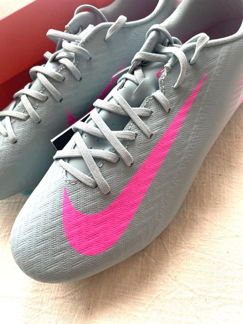 【新品未使用】NIKEズームマーキュリアルヴェイパー16 アカデミー FG/MG