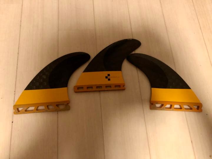 サーフィン・ボディボード FUTUREFINS V2foil TRI FIN