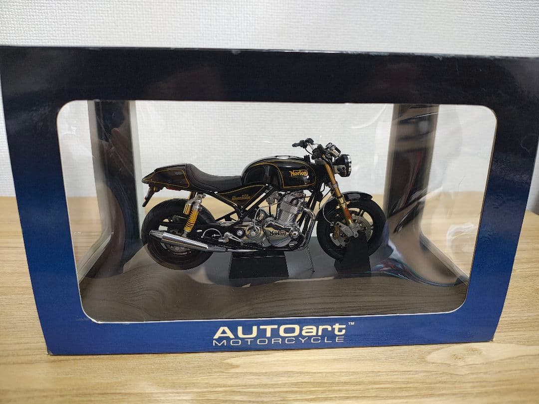 1/12 AUTOart ノートンコマンド 952　 Commando12163