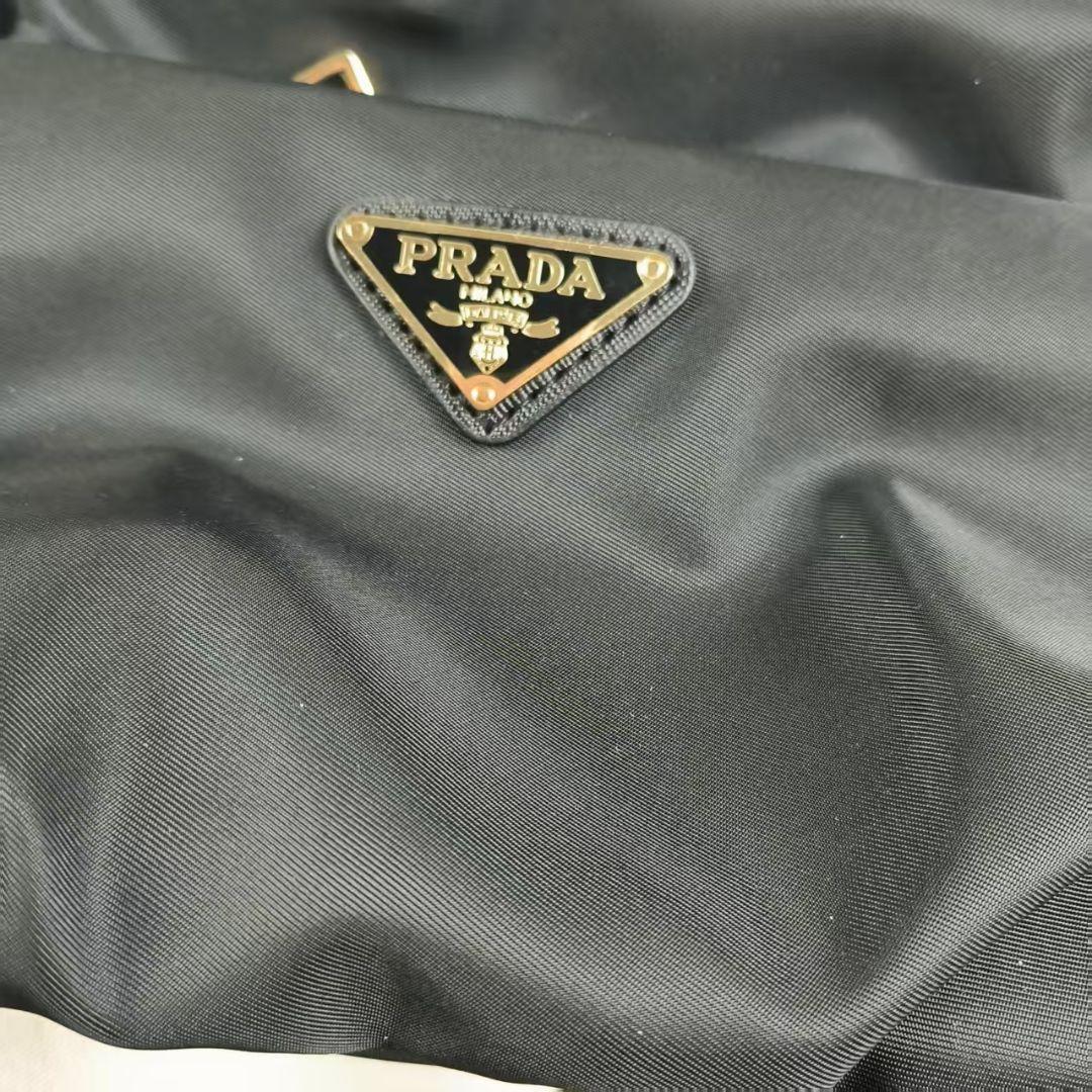 PRADA ノベルティ ブラック ショルダーバック ナイロン p1d