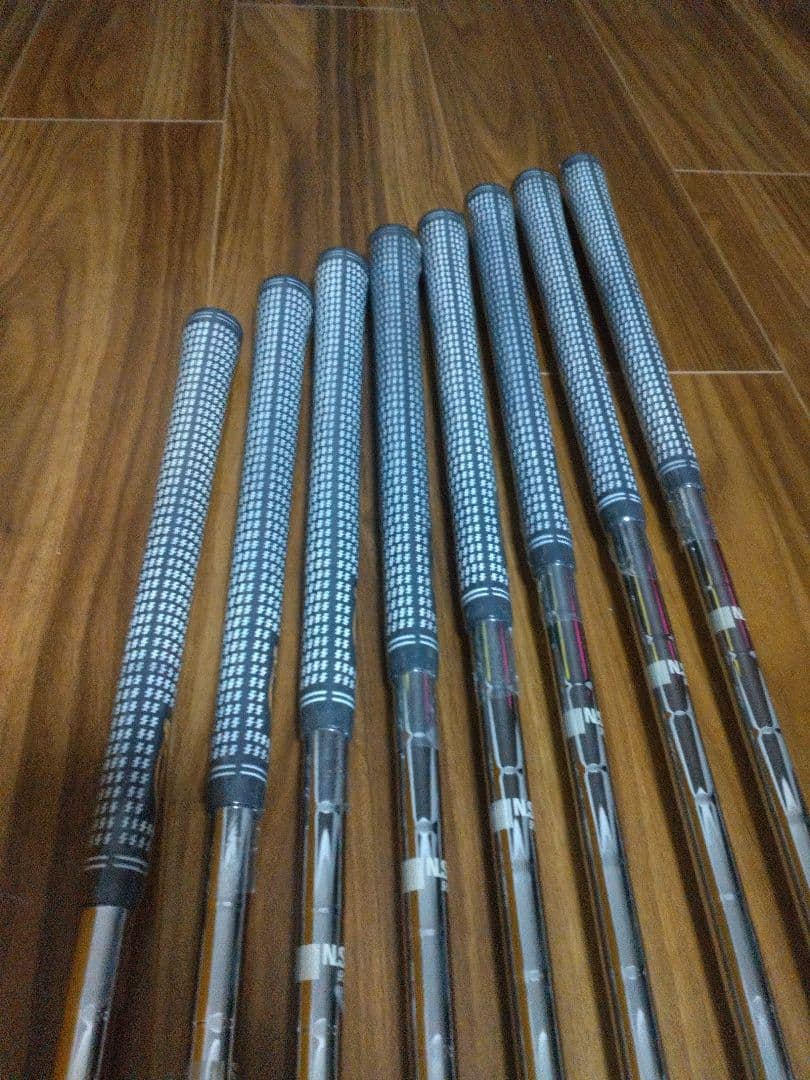 【未使用】 希少 TOUR FORGED 8本 アイアンセット　入手困難　レア