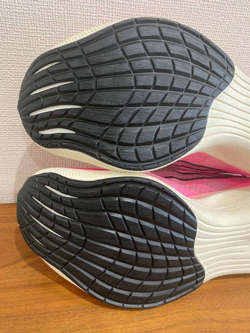 【美品】ナイキ ズームX ヴェイパーフライNEXT% ピンク 28.5cm