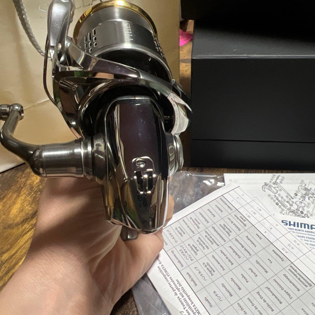 18STELLA　 C5000XGJ スピニングリール