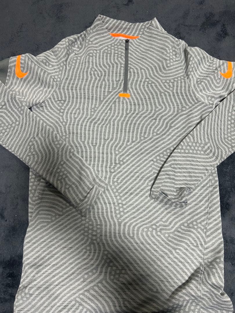 Nike ドリルトップ上下ウェア グレー/オレンジ