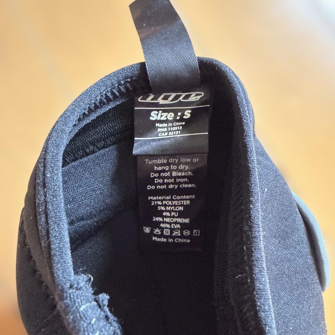 Dye プレシジョン パフォーマンス エルボーパッド S size