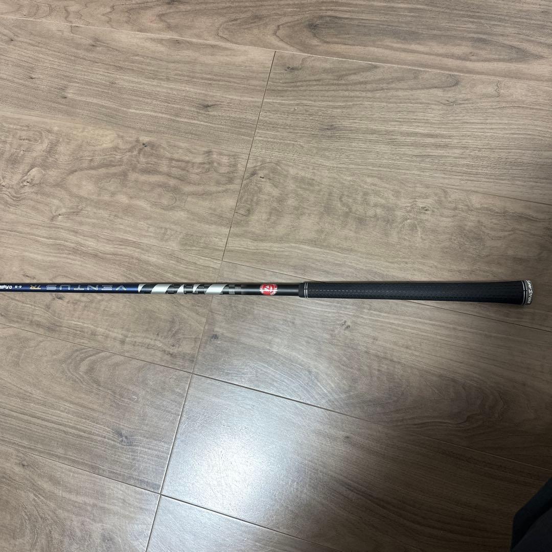 Fujikura 26Ventus 6sドライバーシャフト QI4D着用