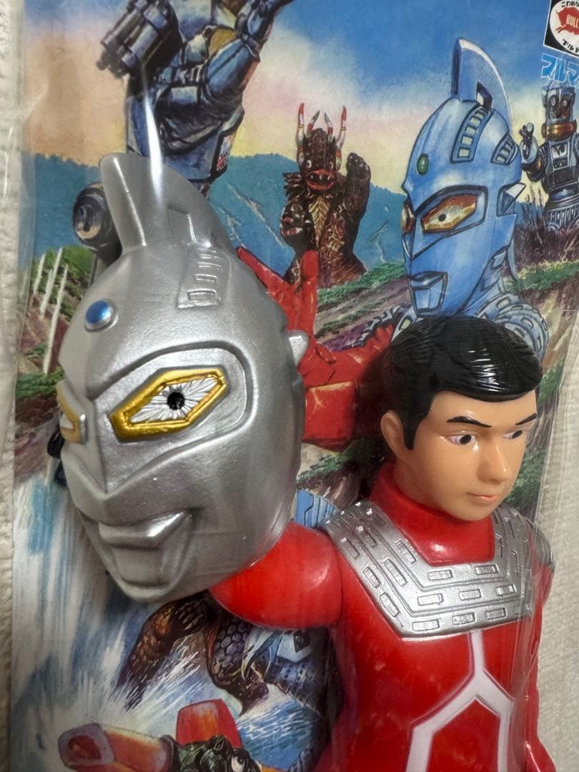 ブルマァク　ウルトラセブン大　マスク取れ　シルバー　復刻版　ソフビ　面取れ