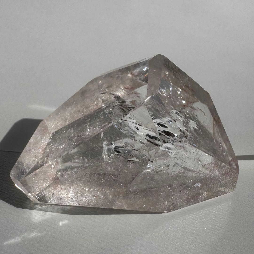 ◇ Pink Quartz（Pink Azeztulite）◇ピンククォーツ