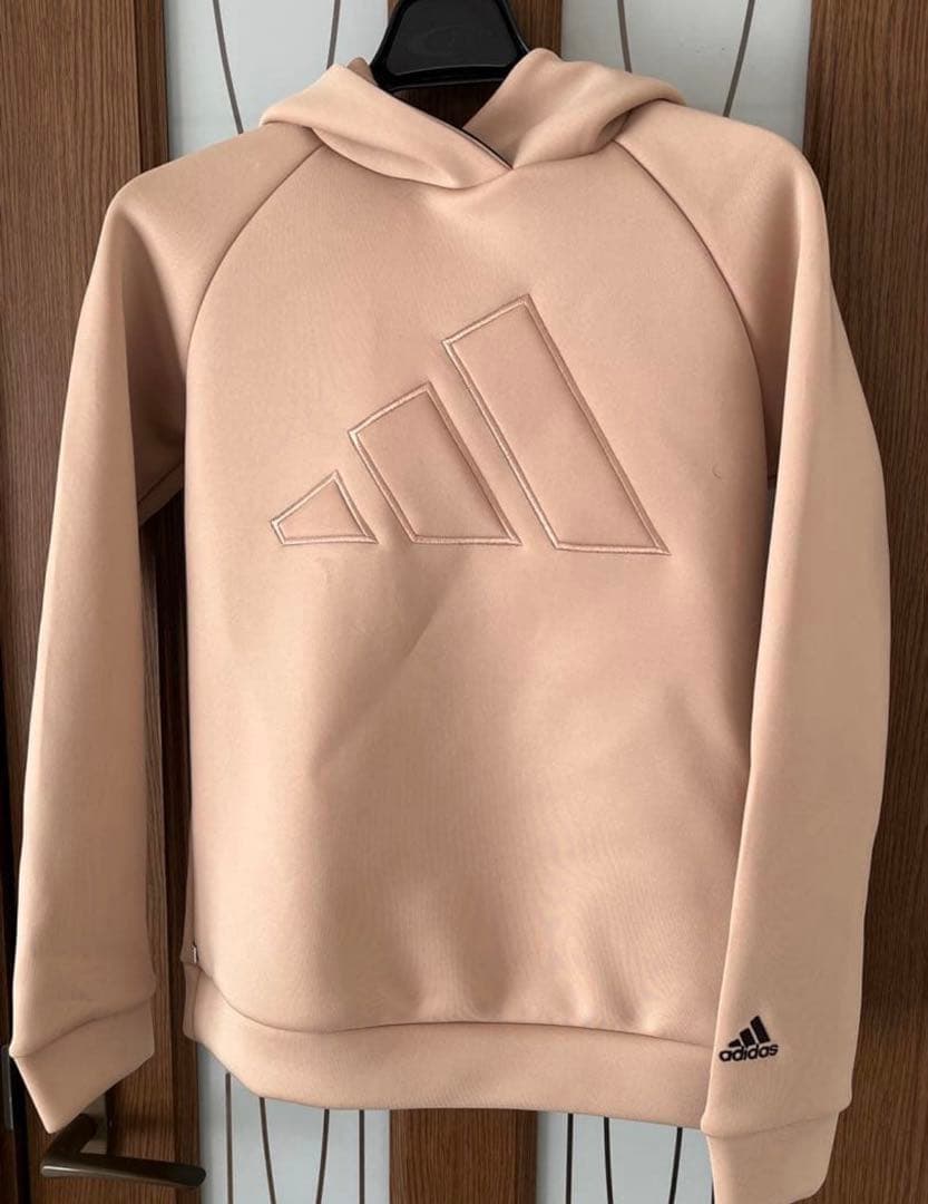 adidasアディダスゴルフウェアLベージュ フーディースカートセットダンボール