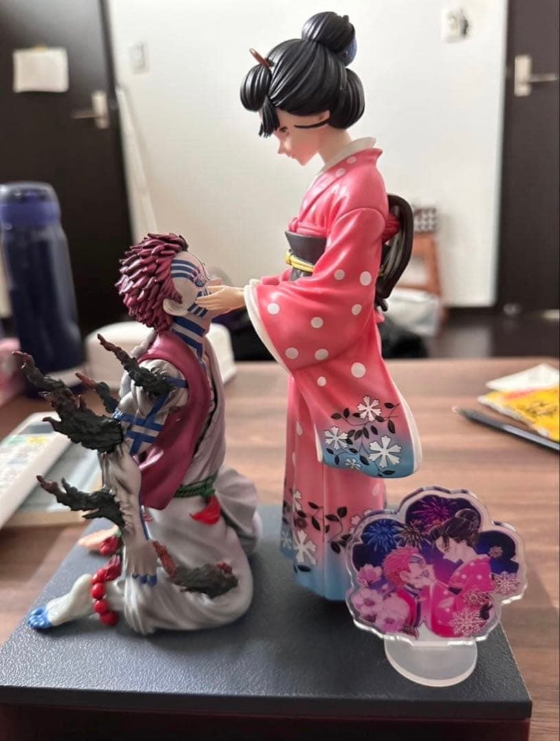Kimetsuno Yaiba Akaza&Koyuki 和服フィギュア27cm