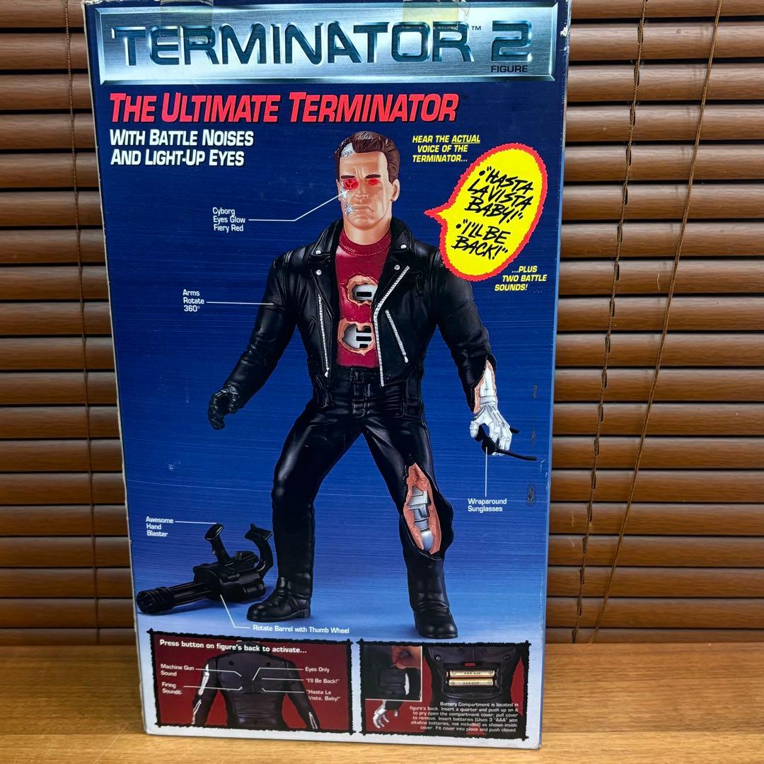 ターミネーター　フィギュア　アーノルドシュワルツネッガー