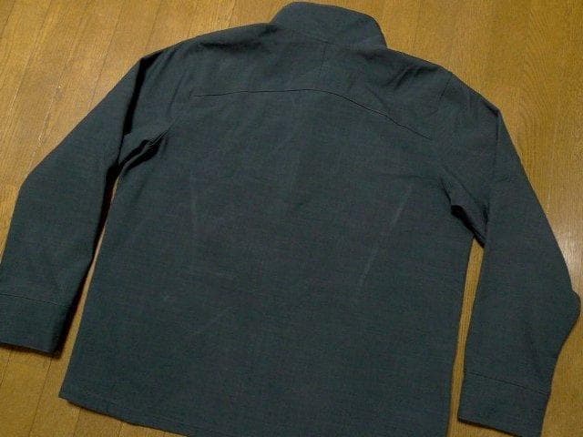 【大きい】4XL5XL日本サイズ位アンダーアーマー美品インフラレッド ジャケット