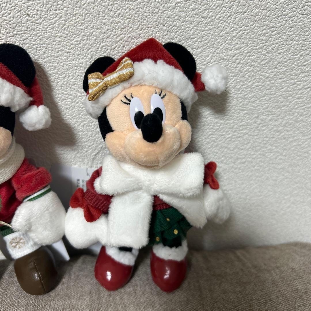 【新品タグ付き】ミッキー　ミニー　ディズニー　クリスマス　ぬいぐるみバッジ