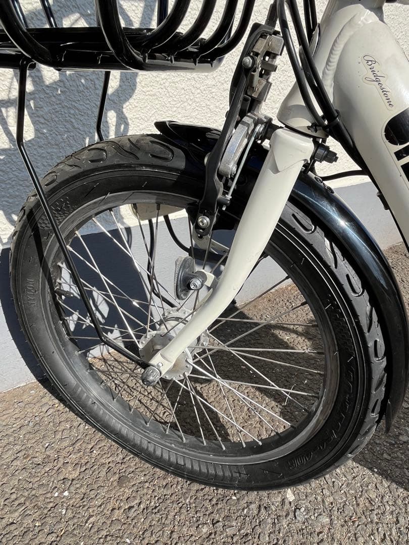 【近隣無料配送・たのメル便対応】ビッケポーラーe ファットバイクカスタム