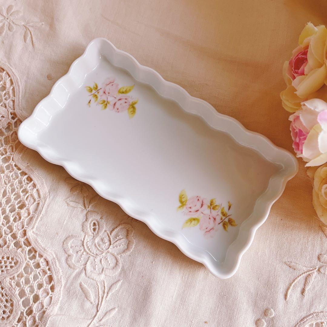 お値下げ♡イマンダイアナローズプレートお皿陶器マニー薔薇マニーローズバスケット