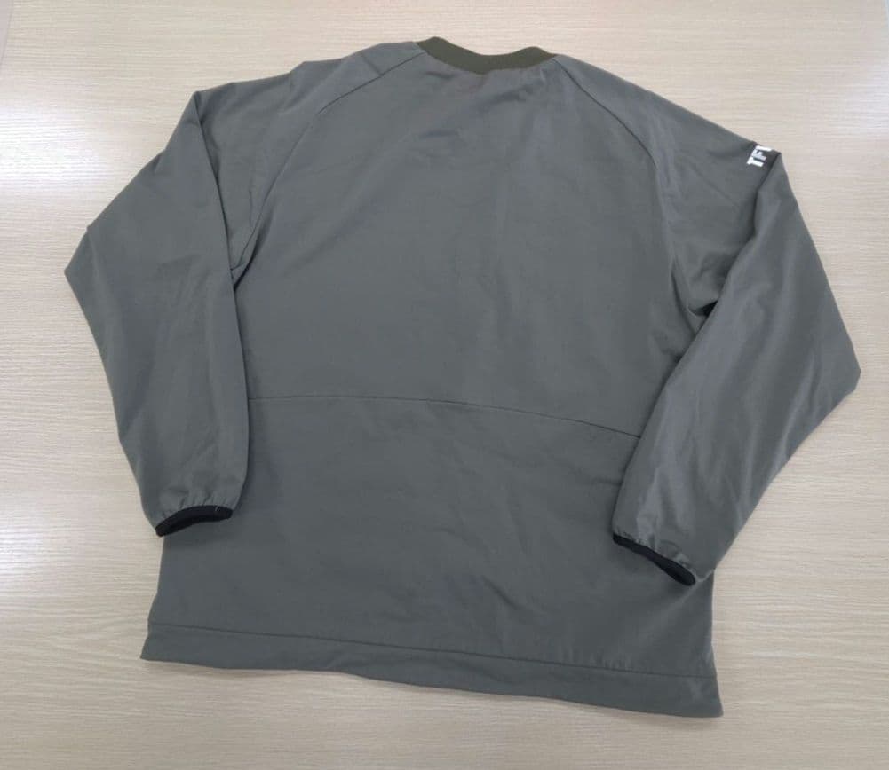 メンズウェア 92. TFW49 REVERSIBLE STRETCH PULLOVER