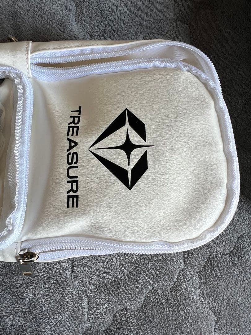 TREASURE ペンライト 青色 ケース付きセット
