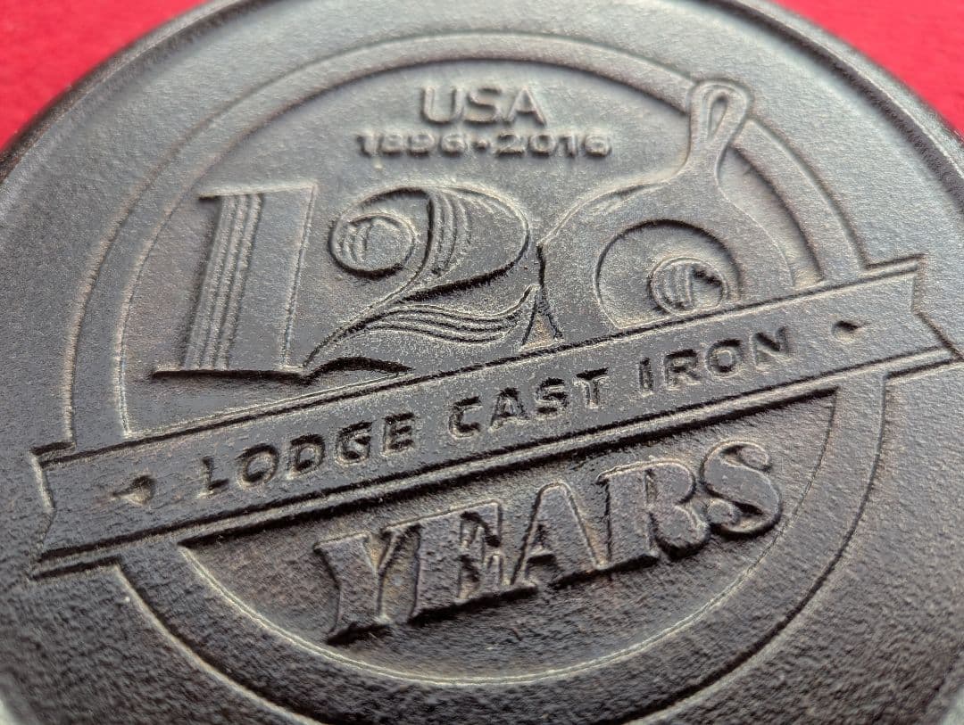■PREMIUM出品■LODGE創立120周年記念 限定スキレット