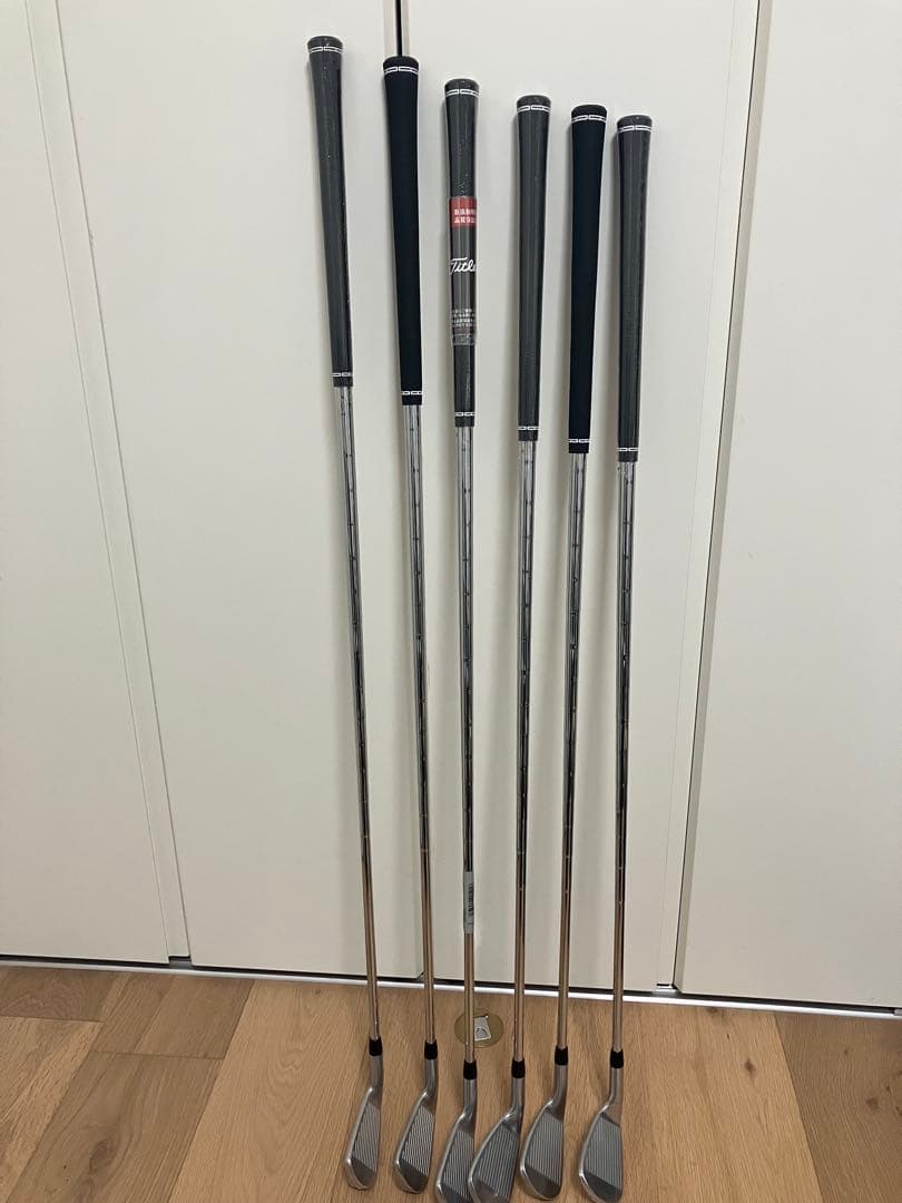 【超美品】 Titleist T250 6本セット （4本はシュリンクあり）